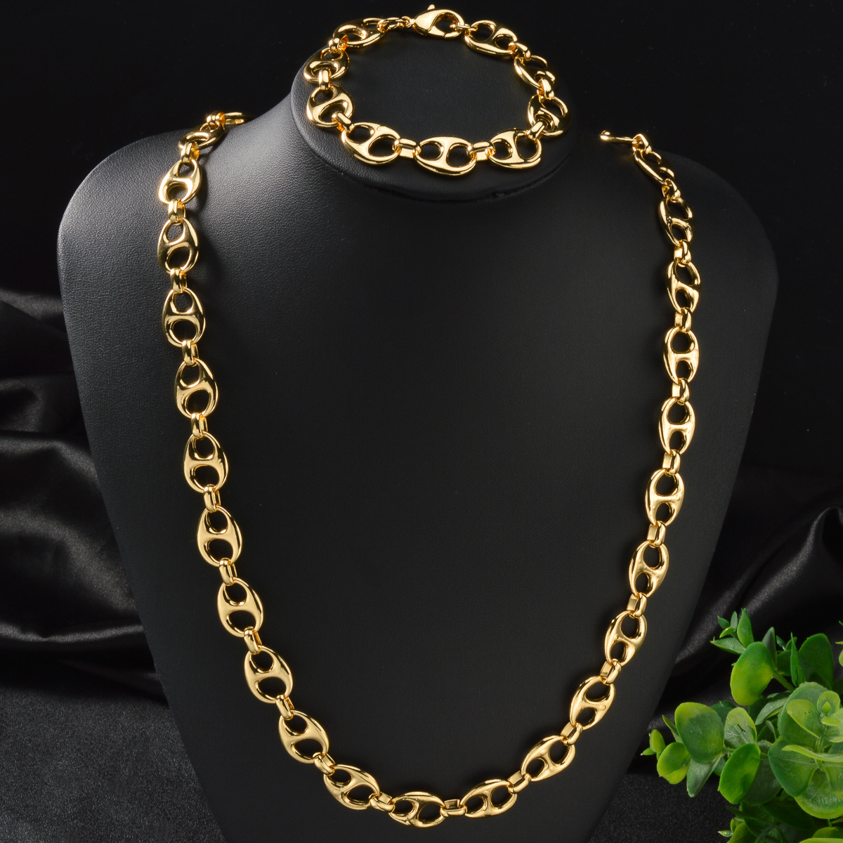 Pig Nose 18k Gold Plated Neckl - Men Accessories In Dubai ulasan dan harga