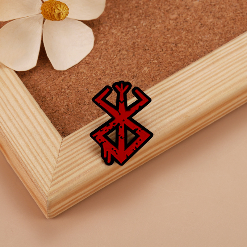 Hot Game Badge Sign Brooch Pin - Men Accessories Online ulasan dan harga